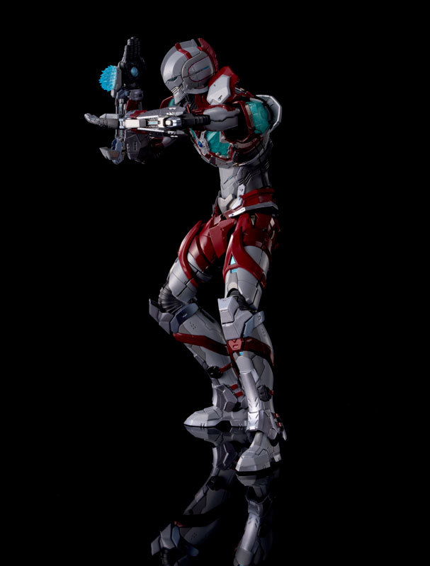 FLAME TOYS 人機巧『ULTRAMAN 超人力霸王戰鬥服』搭載原創裝甲