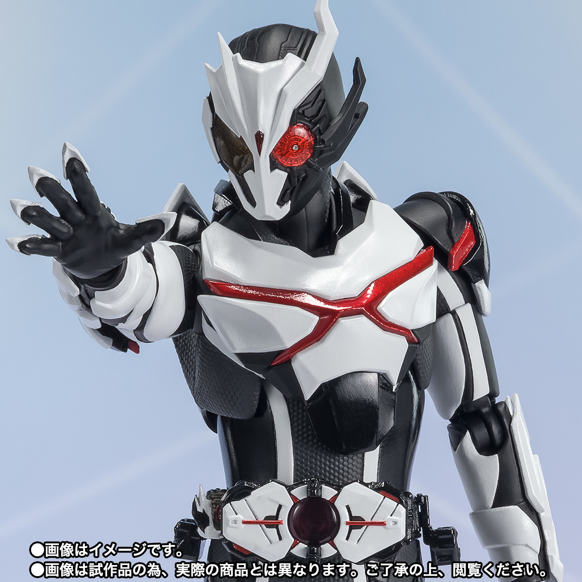 充滿惡意的強化形態『S.H.Figuarts 假面騎士 ARK-ONE』再現兇惡非對稱頭部！