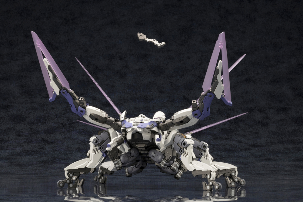 六角機牙 HEXA GEAR 大型格鬥用新機『Gertrud』36 公分長魄力尺寸以巨顎切斷敵人!