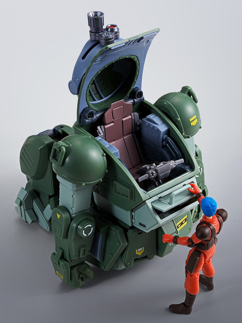 HI-METAL R『眼鏡鬥犬 紅肩隊特裝型』情報公開 豐富武裝搭配齊力可人偶再現帥氣戰鬥場景!