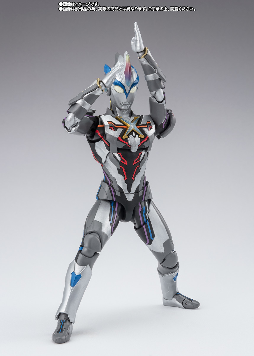 散發虹光的強化形態『S.H.Figuarts 超人力霸王 Exceed X』可動人偶登場 華麗塗裝再現七彩線條!