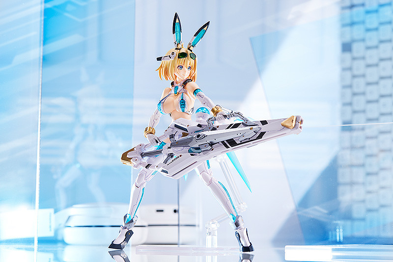 性感身軀結合帥氣武裝『PLAMAX Sophia F. Shirring』高峰 Nadare 原創兔女郎角色組裝模型化！