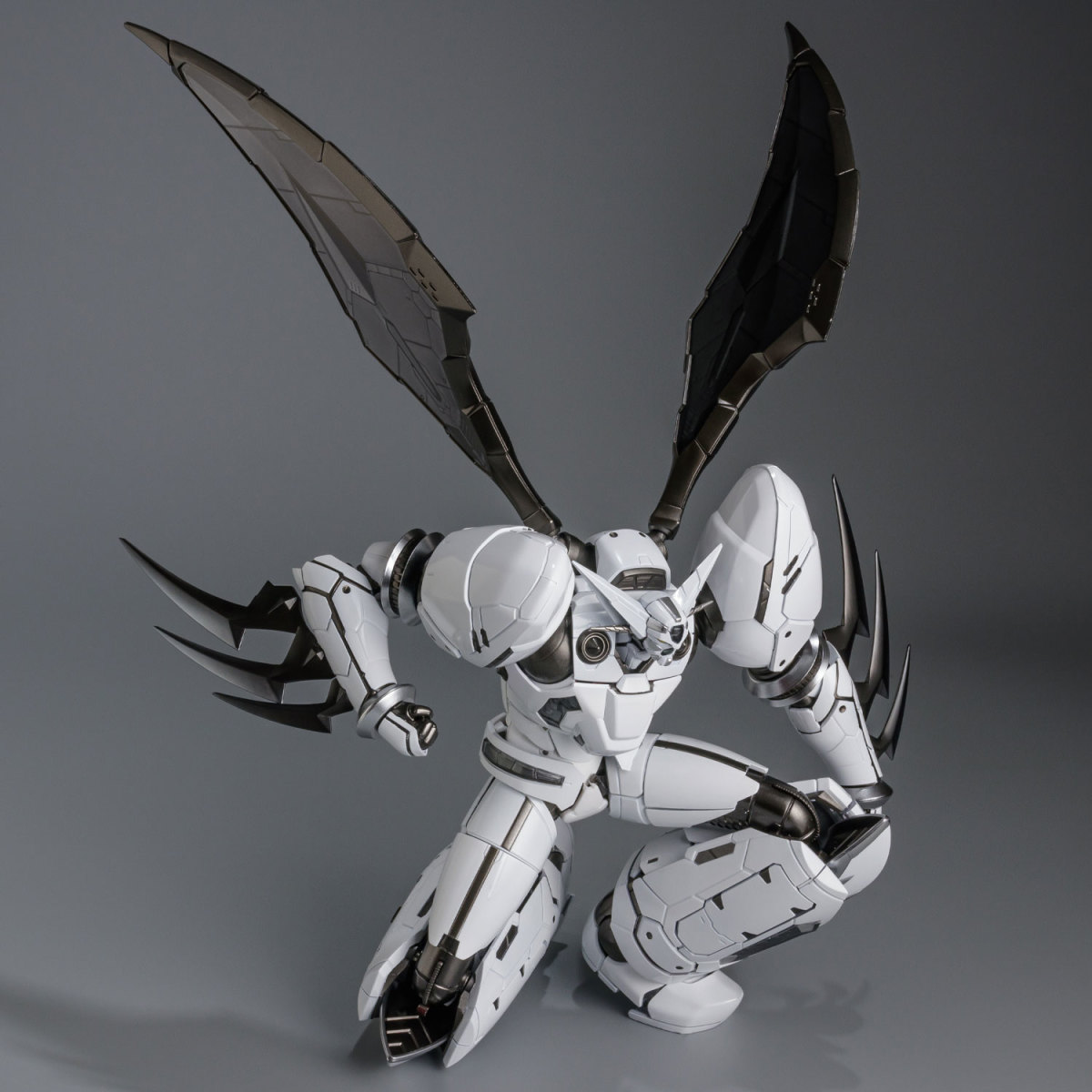 千值練『RIOBOT 真蓋特1 試作機配色Ver. 合金可動模型』灰白配色改良版限定推出!