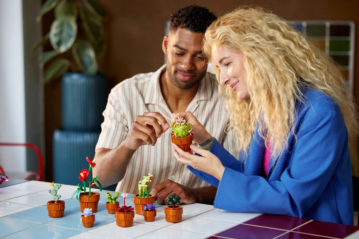 LEGO 10329 Icons 系列「迷你盆栽」（Tiny Plants）一次收錄九種植物，仙人掌超可愛！