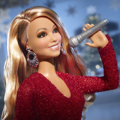 聖誕神曲解凍中...MATTEL『Barbie芭比娃娃 瑪麗亞·凱莉』神還原《All I Want for Christmas is You》