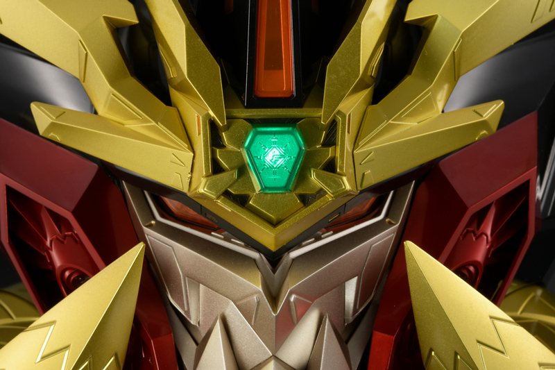 搭載發光發聲機能『AMAKUNI機神 始源我王凱牙 展示頭像』27cm魄力尺寸再現兇狠造型！