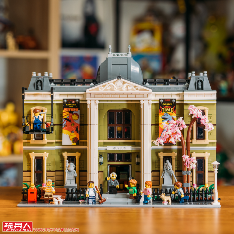 LEGO 10326「自然歷史博物館」開箱報告 讓人陶醉的豐富館藏、邊組邊逛還發現好多街景系列彩蛋！
