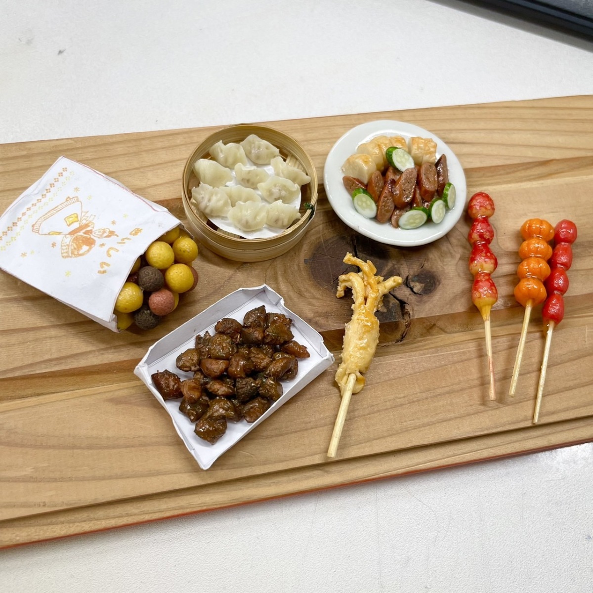 RAINBOW『台灣夜市 寧夏夜市 美食微縮收藏』轉蛋 地瓜球、古早味碳烤香腸精緻還原!