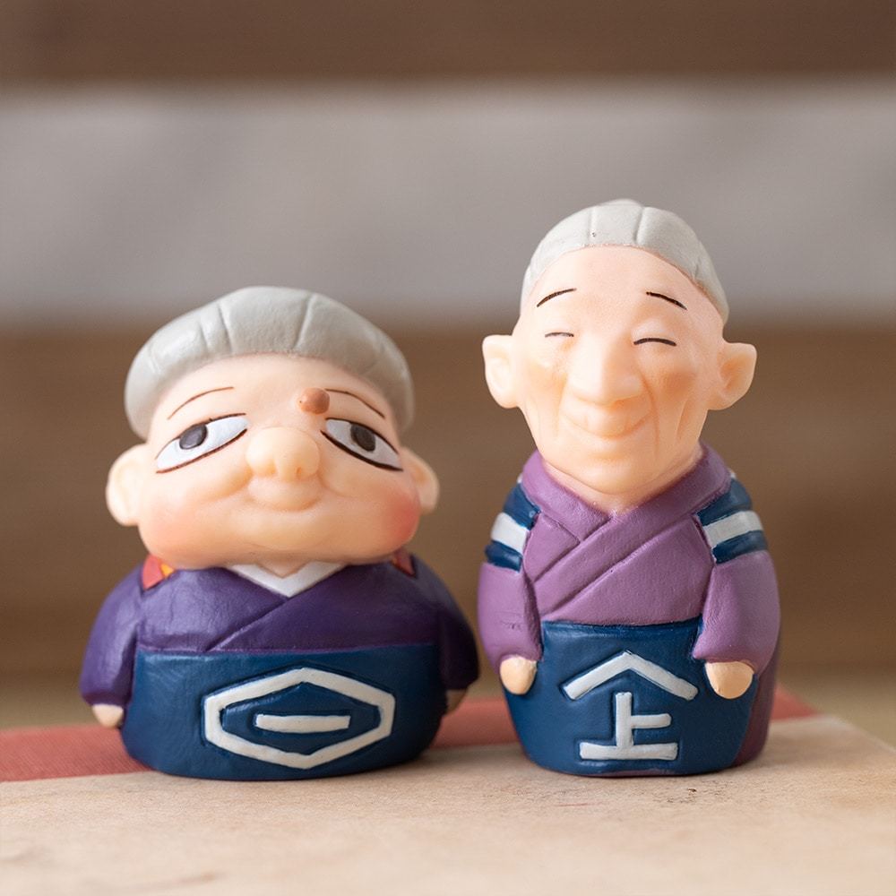 橡子共和國『蒼鷺與少年 手指偶套組』收錄七位老婆婆木偶與超可愛的哇啦哇啦!