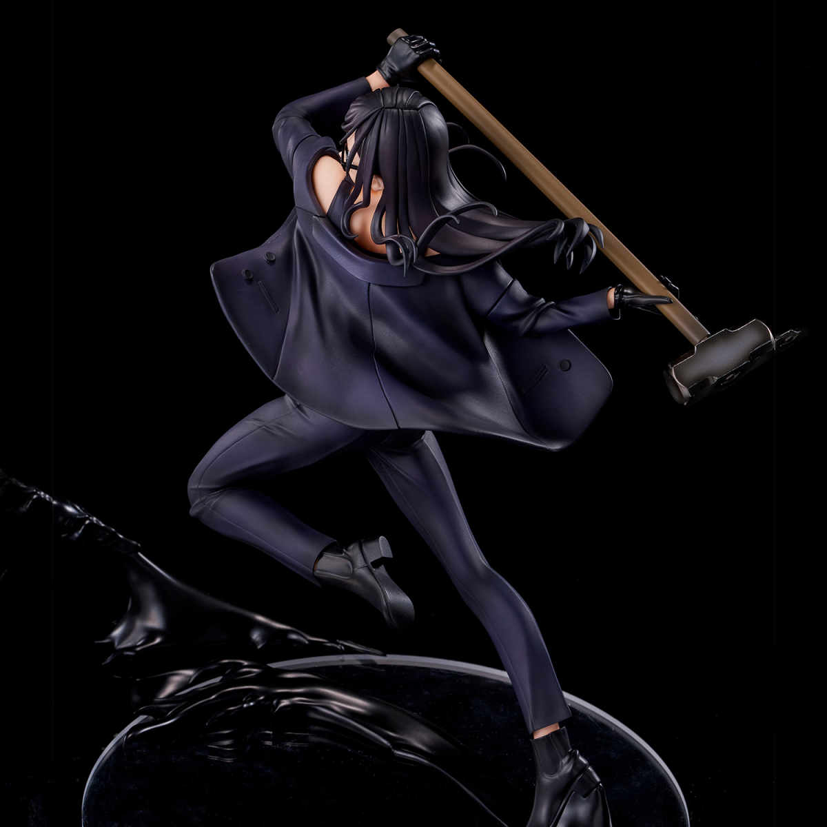 UNION CREATIVE 夏日時光『南方日鶴』塗裝完成品 揮舞巨大錘子之姿展露迷人線條