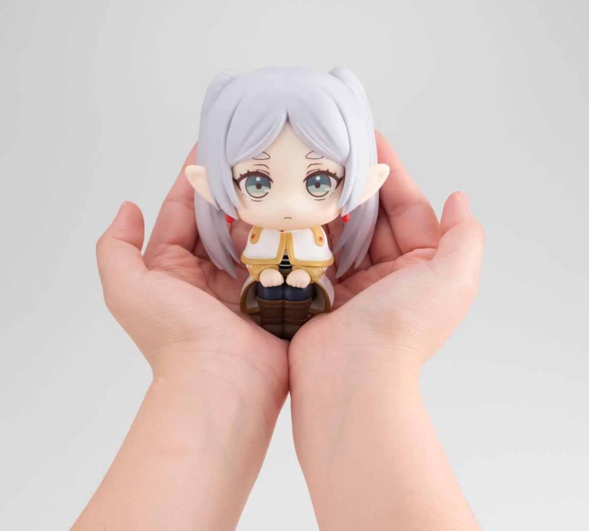 LOOKUP『葬送的芙莉蓮 芙莉蓮』淡淡的表情太惹人疼愛啦！