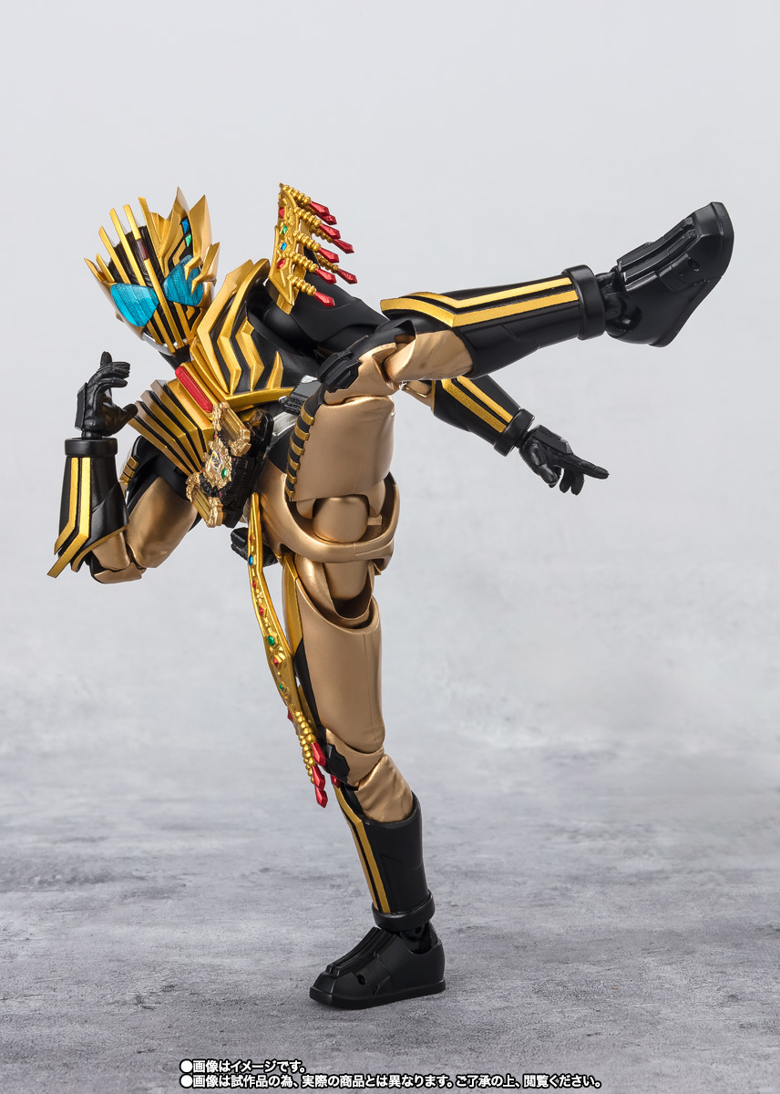 S.H.Figuarts『假面騎士LEGEND 可動人偶』彷彿 DECADE 的黃金騎士現身!
