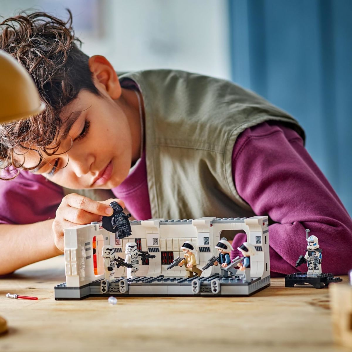 LEGO 75387「坦地夫四號登艦」(Boarding the Tantive IV)恐怖帝國大軍襲來!