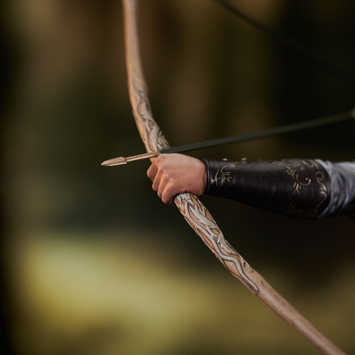 Diamond Select Toys『魔戒 勒苟拉斯』豪華雕像,重現精靈王子拉弓瞄準的英姿!