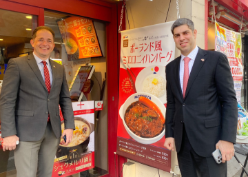 「松屋」外交！？喬治亞與波蘭兩國的駐日外交大使在「松屋」一起開心吃起家鄉料理與國際交流！