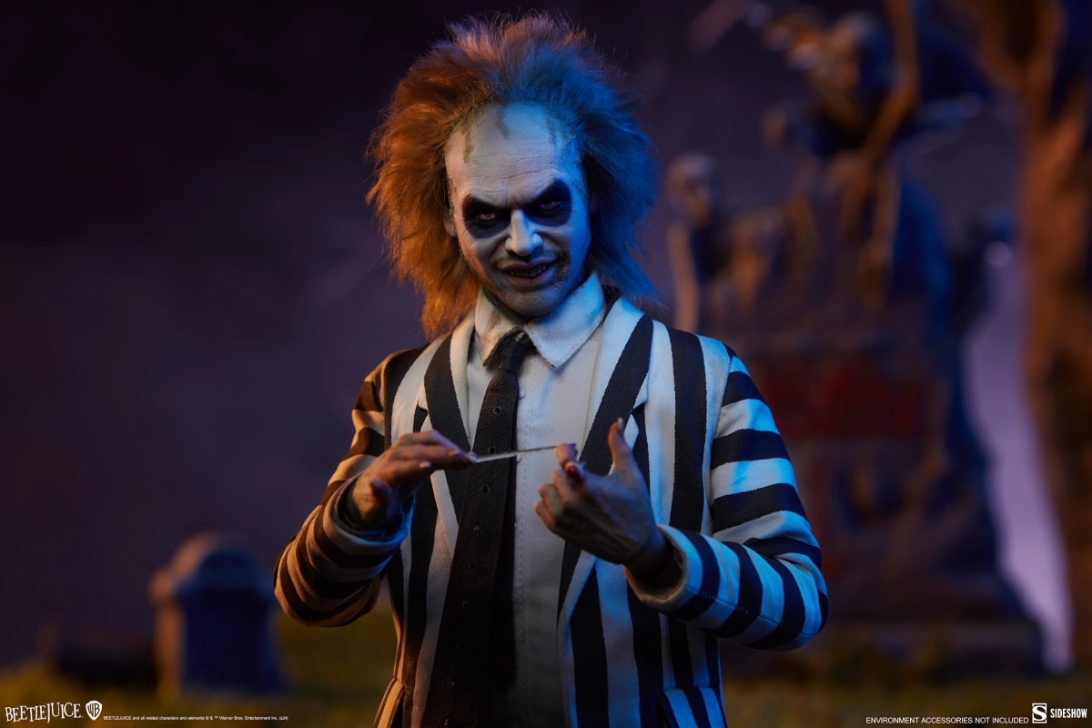 SIDESHOW「陰間大法師」（Beetlejuice）1/6 比例可動人偶 不修邊幅的怪誕氣息高度還原！