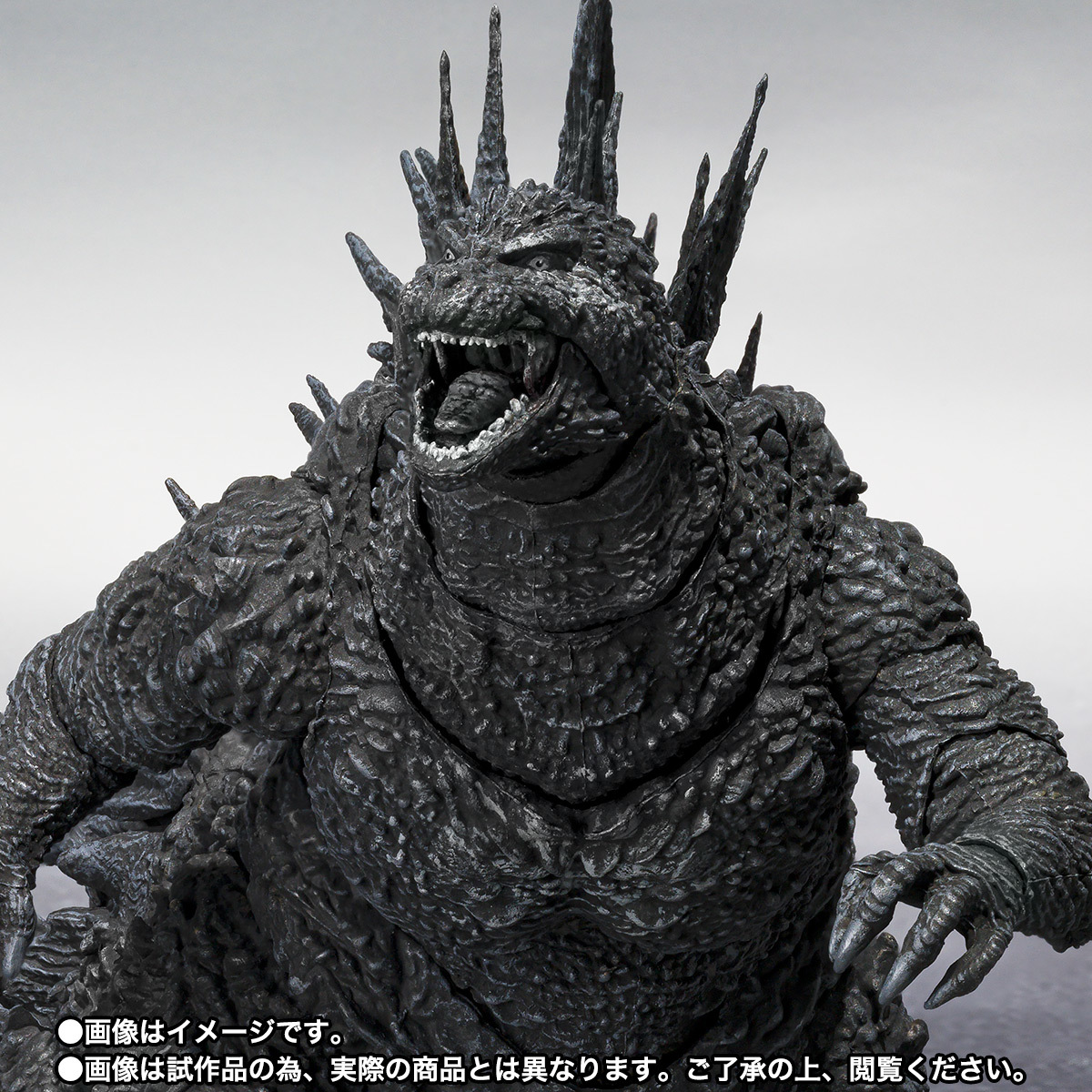S.H.MonsterArts『哥吉拉(2023) 減色Ver.』酒井裕司親自調整、再現《哥吉拉-1.0/C》黑白配色!