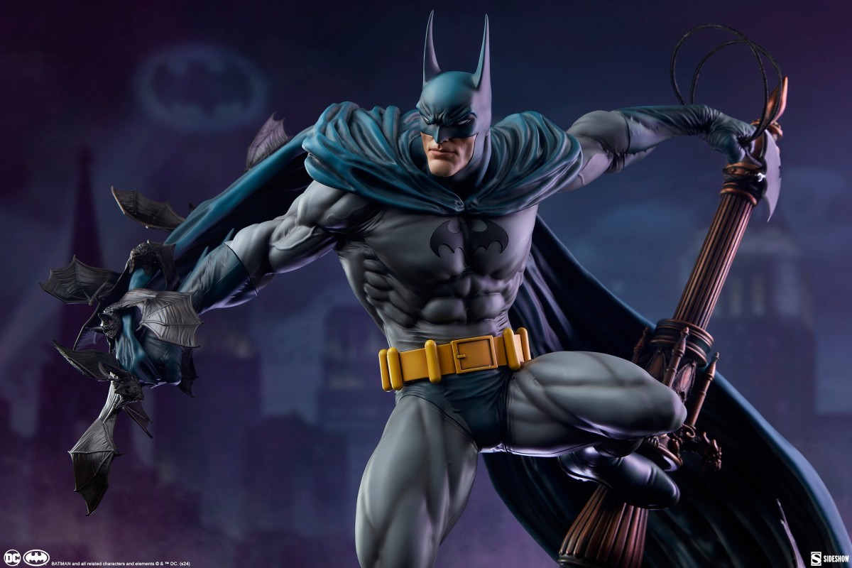 Sideshow Collectibles 蝙蝠俠收藏雕像，浮誇長耳設計展現高譚守護者的強大存在感！