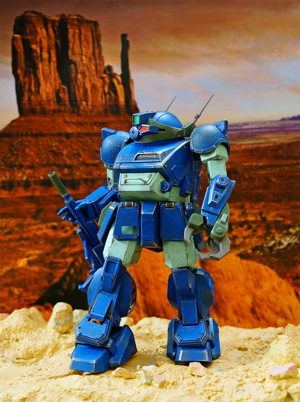 D.M.S. Toys Report - 齊力可屈止可數的專用機  ThreeZero Robo-Dou - Rabidly Dog 狂犬