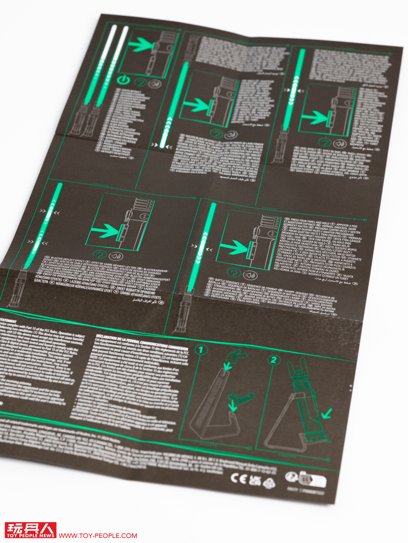 孩之寶 黑標系列「薩繽·連 Force FX 菁英光劍」、「達斯·維達&曼達洛人 可動人偶」開箱報告 用超讚玩具迎接星戰日!