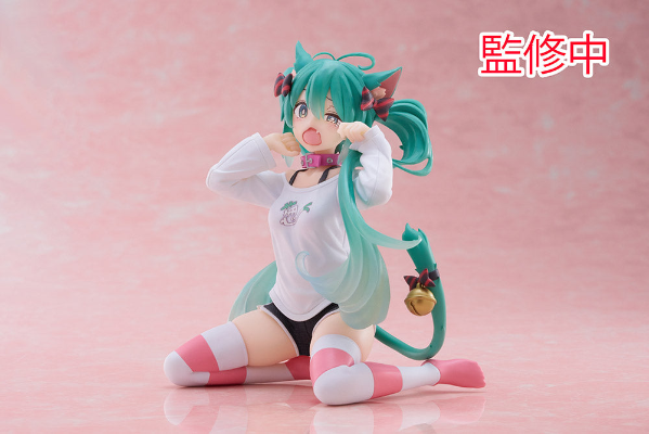 タイクレ限定　初音ミク　Desktop Cute 　～猫耳Tシャツver.～ Amazon.co.jp: 初音'ミク Desktop Cute フィギュア ～猫耳T