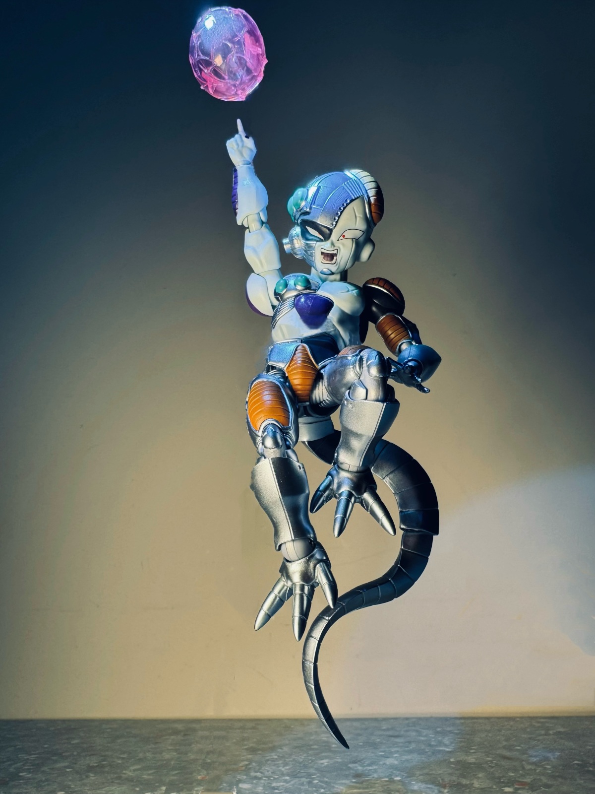 龍珠·Shf•機械弗利沙開箱介紹