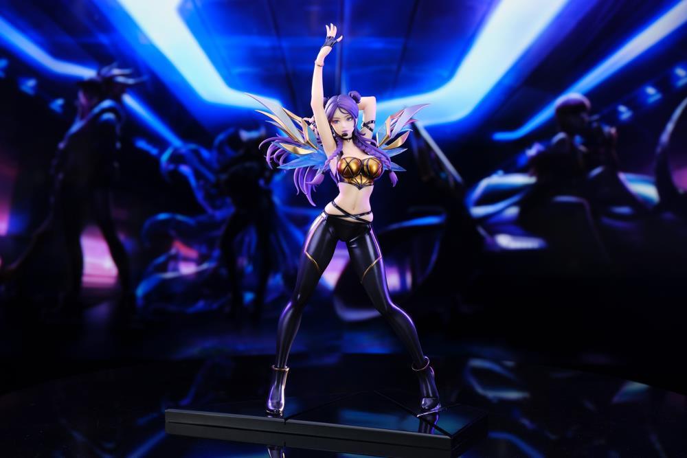 APEX-TOYS『《英雄聯盟》K/DA 凱莎（Kai'Sa）』1/7 比例塗裝完成品，細緻再現凱莎的偶像魅力！