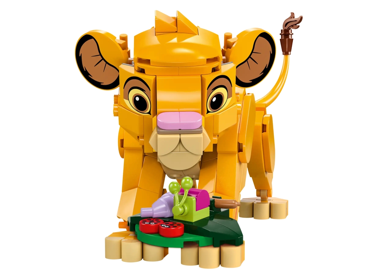 LEGO 43243「幼年獅子王辛巴」、43247「少年獅子王辛巴」靈活可動或專注造型，兩款小獅王等你養！
