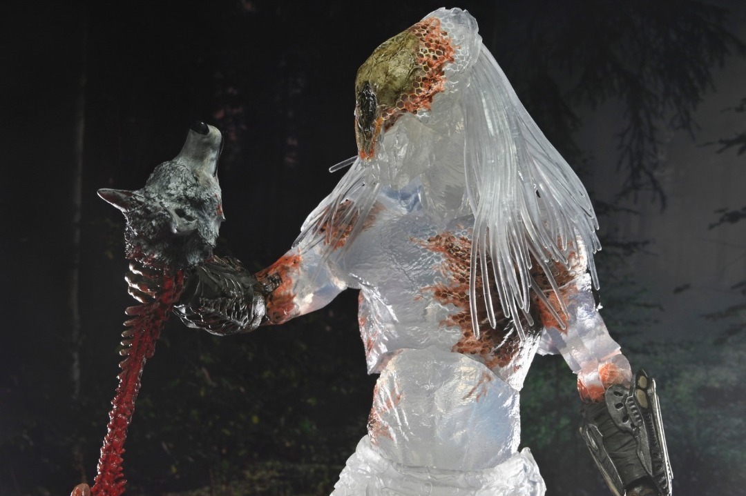 NECA SDCC 限定『《終極戰士：獸獵者》野性終極戰士 隱身現形版（Feral Camo Reveal）』7 吋可動人偶