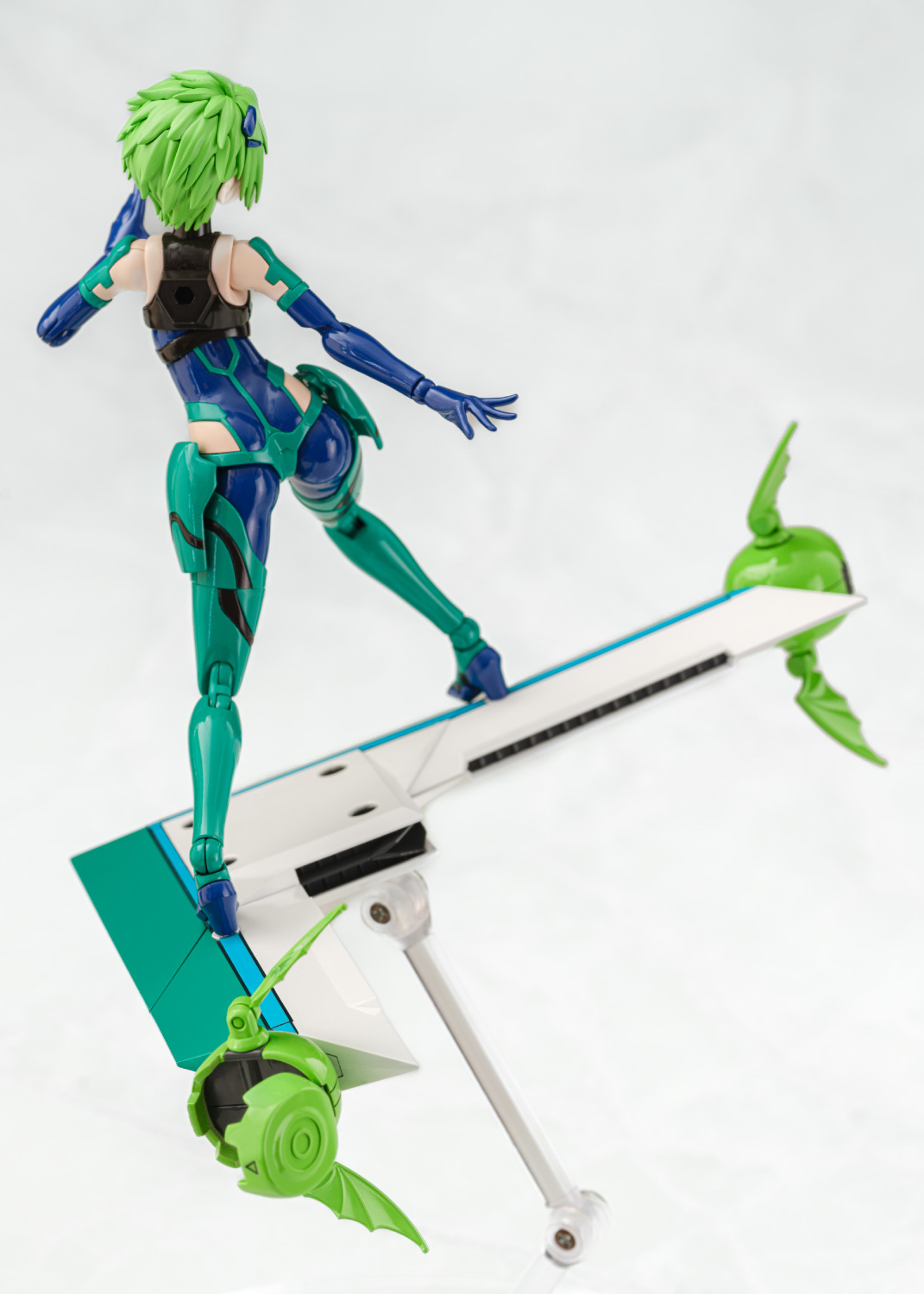 V.F.G.『超時空要塞Δ VF-31A 凱羅斯 蕾娜·布勞拉』原創可動素體合體戰機 具備機娘形態等多種玩法!