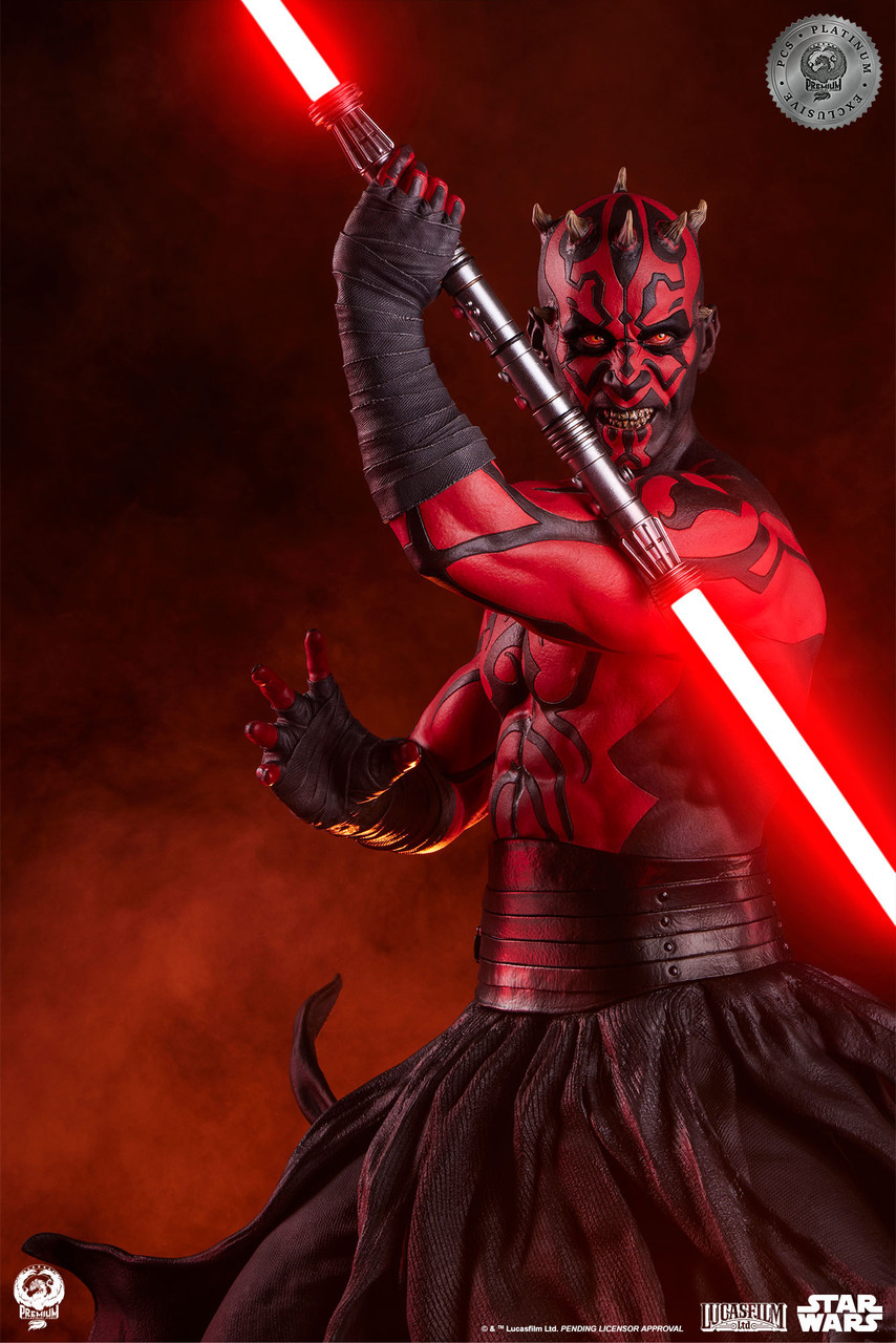 PCS『《星際大戰首部曲:威脅潛伏》達斯·魔(Darth Maul)白金限定版』1/3 比例收藏雕像,替換展示裸上身的霸氣姿態!