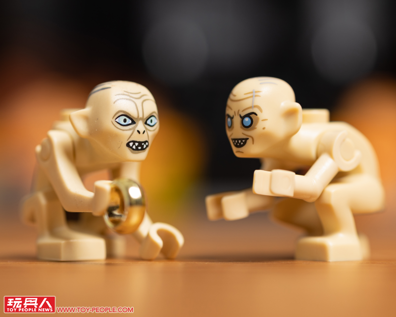 LEGO 10333「魔戒:巴拉多」開箱報告 高達 83 公分的黑鐵巨城!