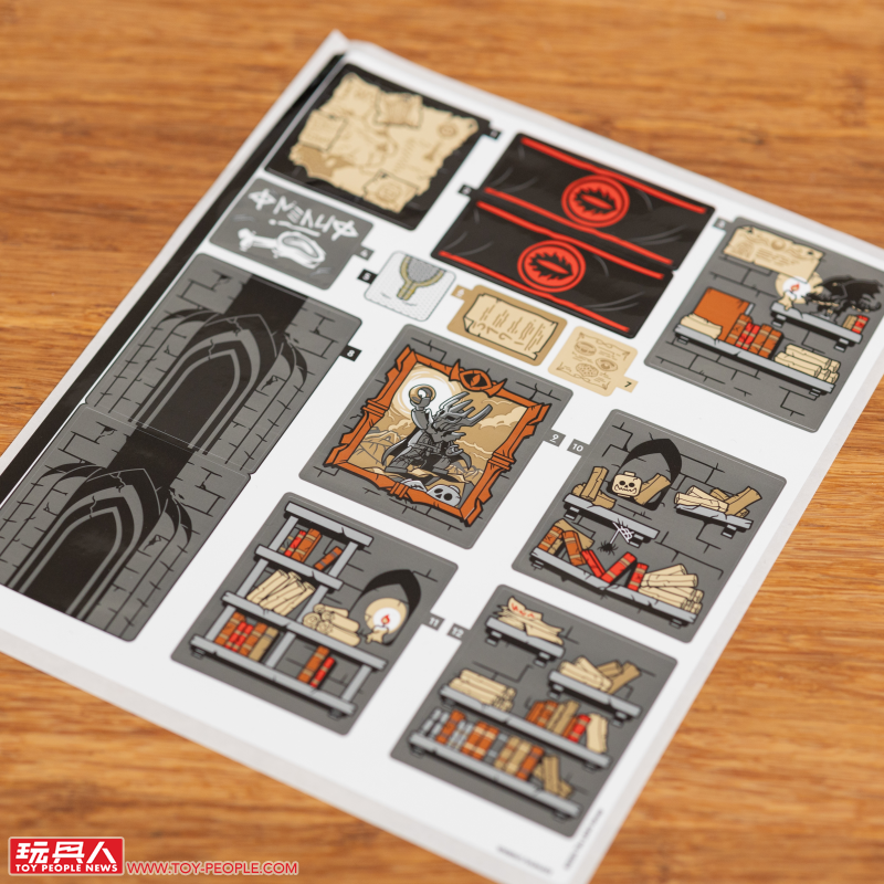 LEGO 10333「魔戒:巴拉多」開箱報告 高達 83 公分的黑鐵巨城!