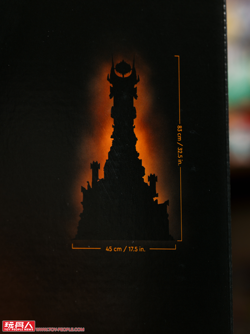 LEGO 10333「魔戒:巴拉多」開箱報告 高達 83 公分的黑鐵巨城!