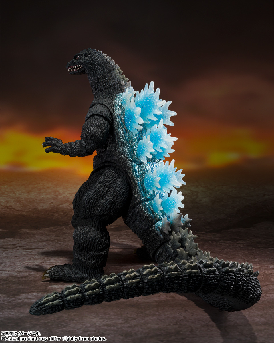 S.H.MonsterArts SDCC 限定『《哥吉拉 vs 碧奧蘭蒂》哥吉拉（1989）限定版』可動模型，透明背鰭再現劇中發光效果！