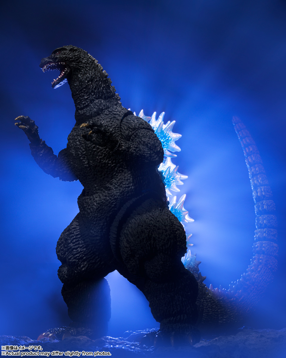S.H.MonsterArts SDCC 限定『《哥吉拉 vs 碧奧蘭蒂》哥吉拉（1989）限定版』可動模型，透明背鰭再現劇中發光效果！