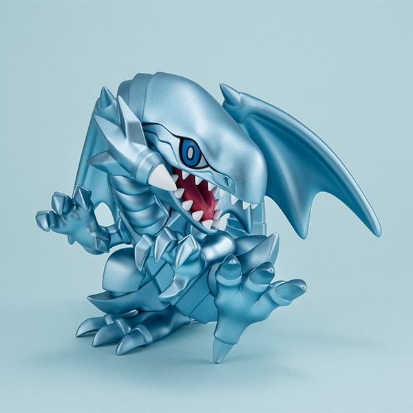 MEGATOON『遊戲王 青眼白龍』四肢短短、俏皮可愛的卡通造型登場!