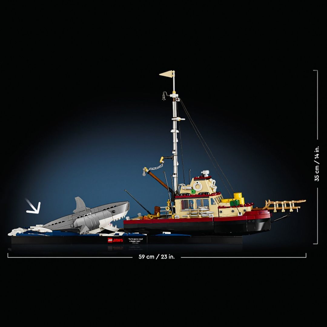 LEGO 21350 Ideas 系列「大白鯊」（Jaws）能以兩種方式展示致命掠食者布魯斯！