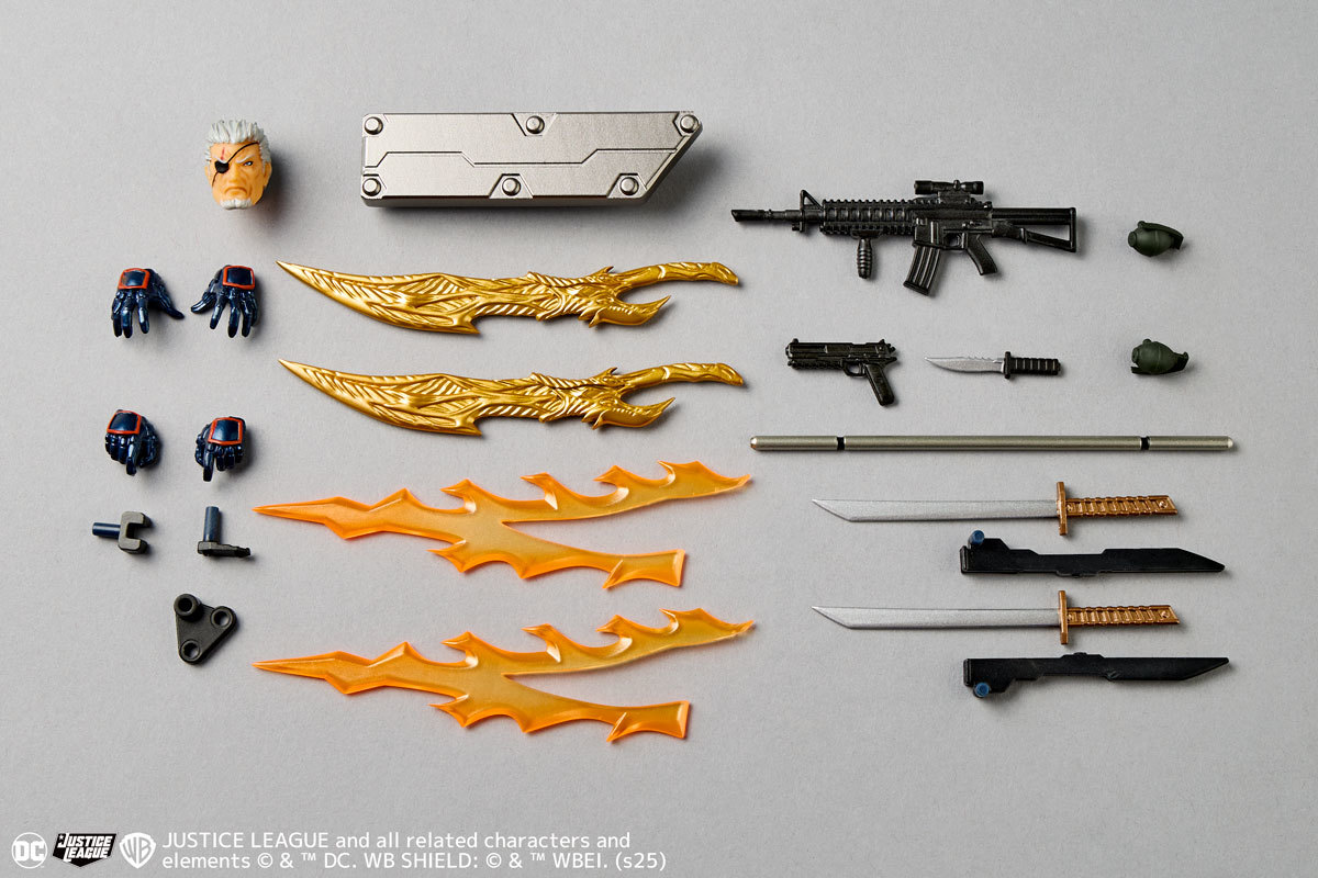 海洋堂『AMAZING YAMAGUCHI 喪鐘(Deathstroke)Ver.1.5 』可動人偶,新增弒神者之刃與大魄力火焰特效!