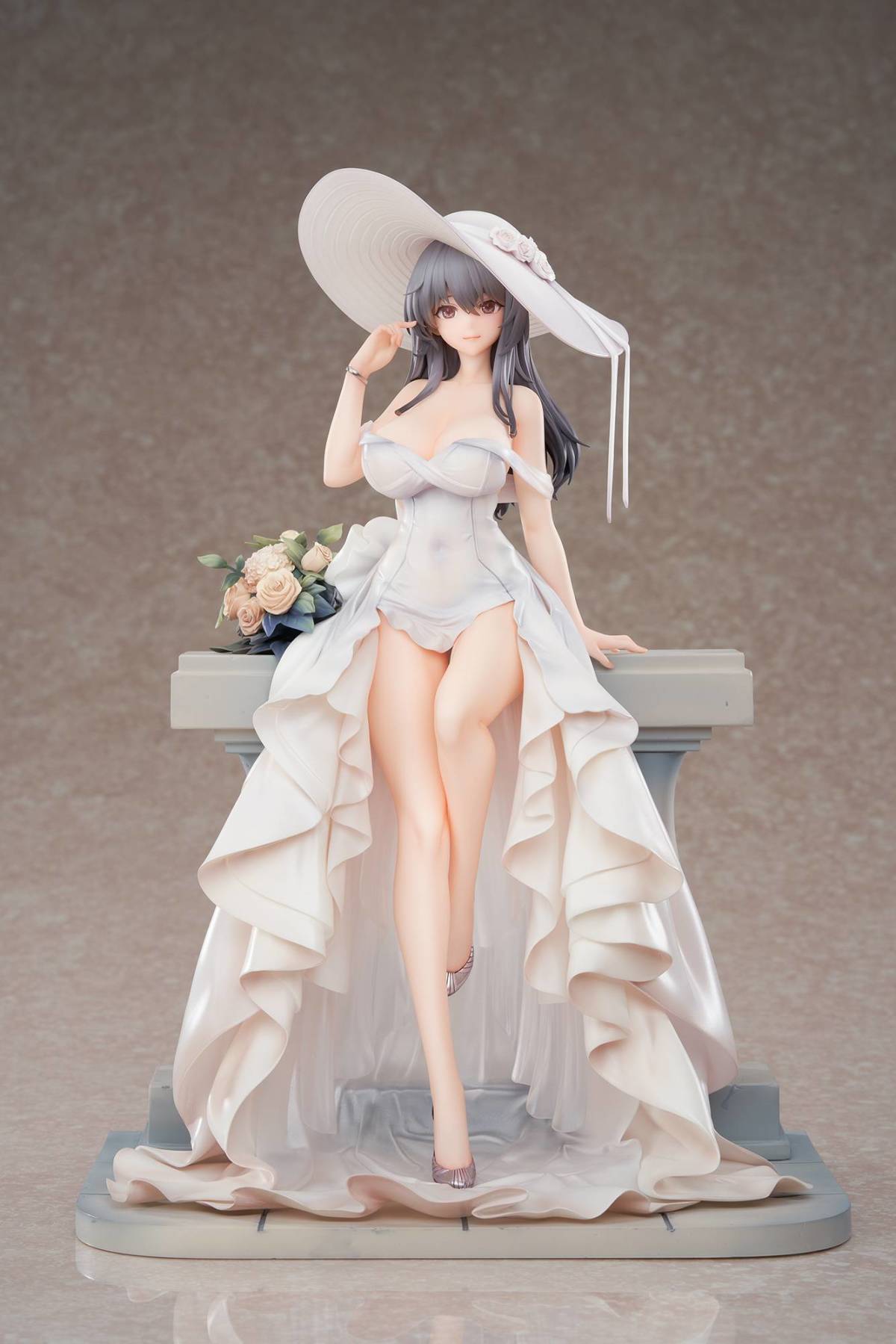 APEX-TOYS《碧藍航線》卡律布狄斯霞輝之華裳1/7 比例PVC塗裝完成品