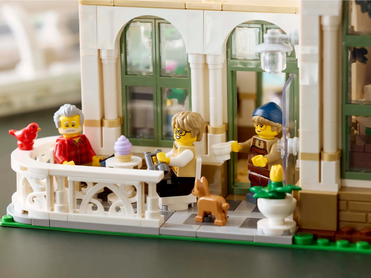 LEGO 21353 Ideas 系列「植物園」（The Botanical Garden）讓人