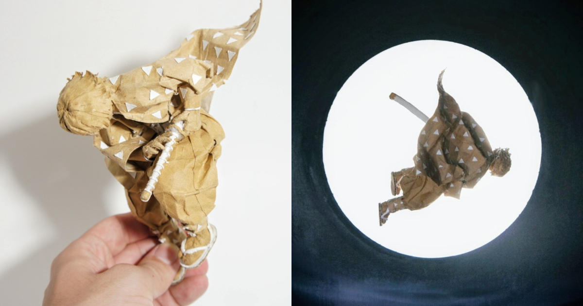 日本達人手作《鬼滅之刃》我妻善逸「霹靂一閃」立像  用紙板製作精緻度嚇翻網友！