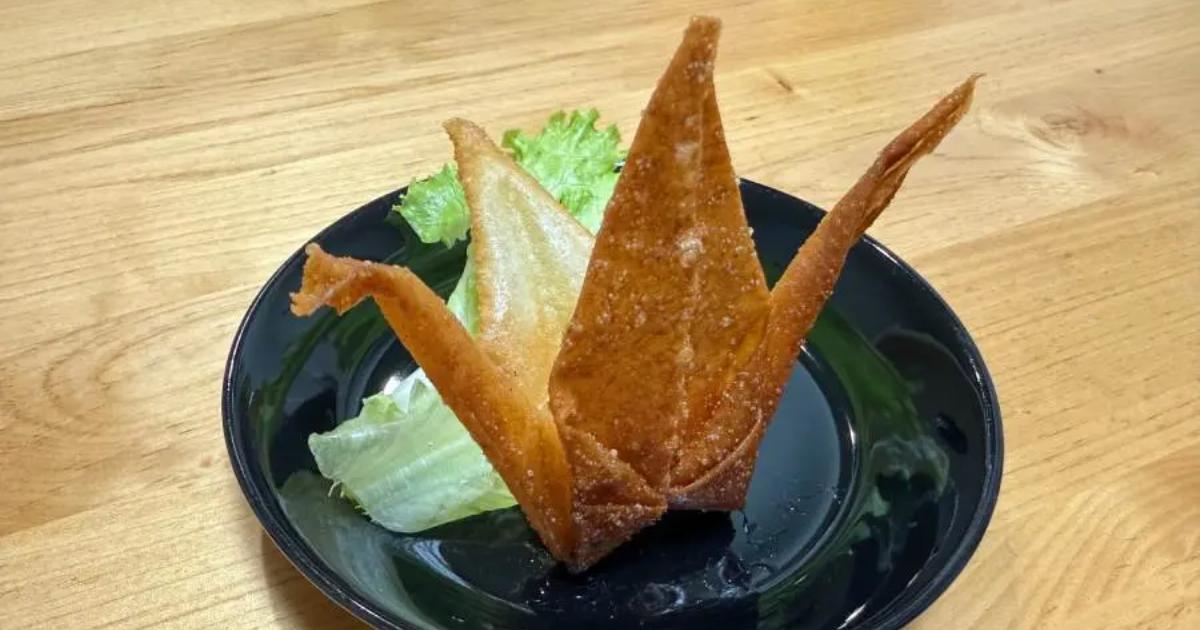 用春捲皮摺紙鶴還下鍋油炸？ 推主超狂創意讓網友全看傻驚呼：真的沒想過！