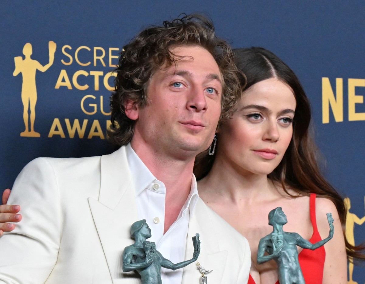"The Bear" Stars Jeremy Allen White, Molly Gordon Reunite On Screen; White Joins Gordon's Second Feature Film