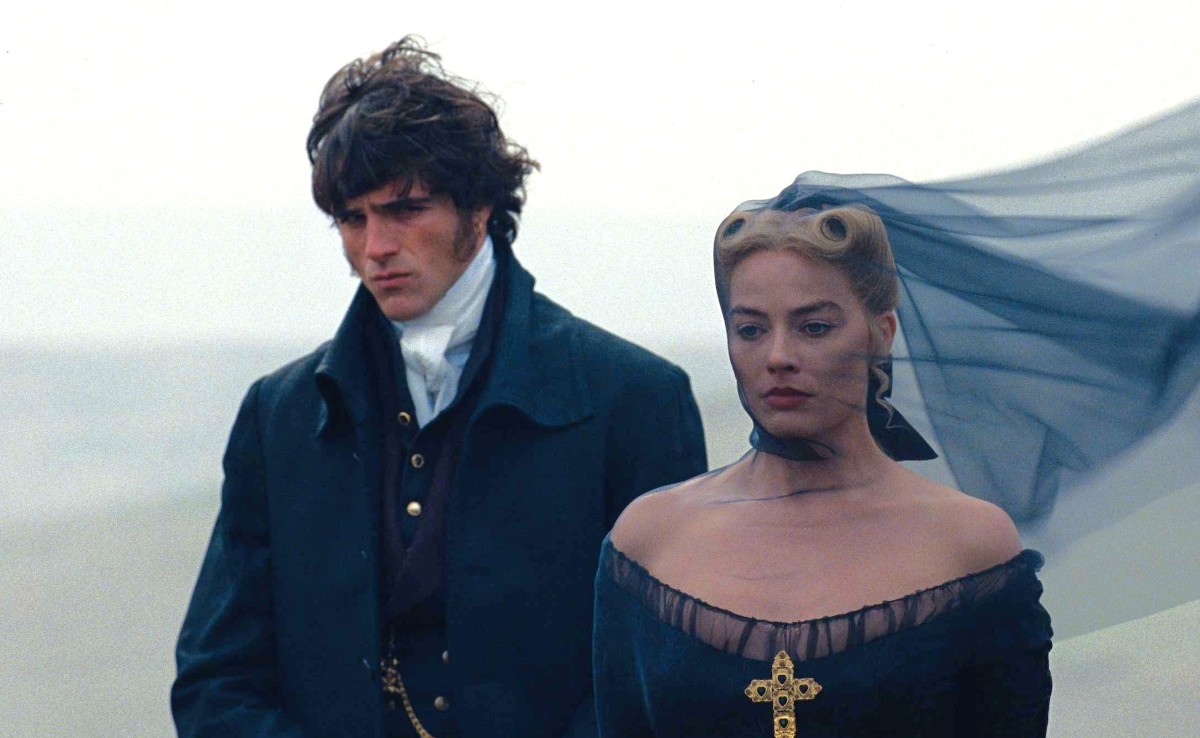 Bought Buzz? Warner Bros. Accused of Paying 2,000+ Influencers for "Wuthering Heights" Praise