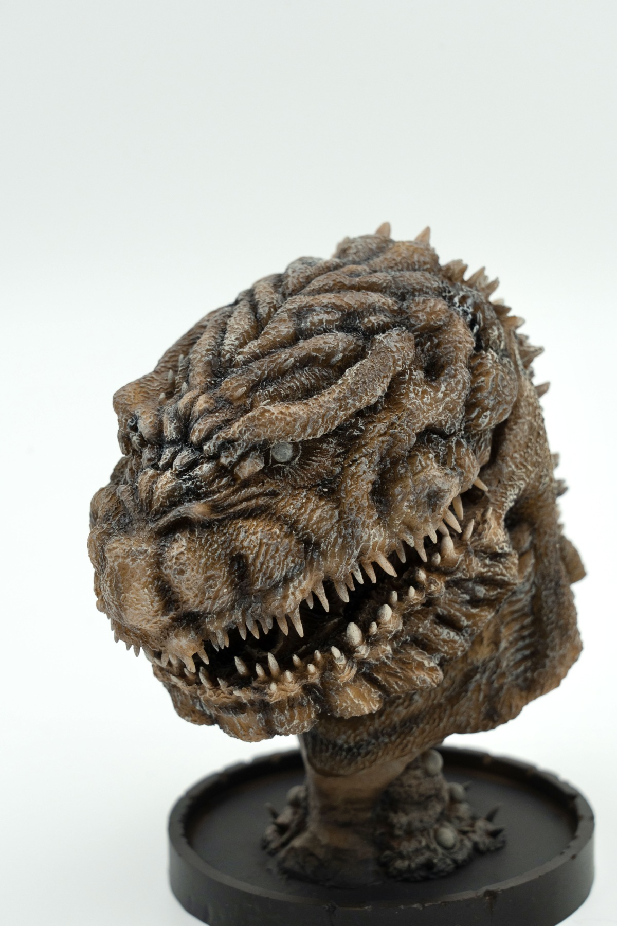 ☆新品未使用品☆ シンゴジラ　ペーパーウェイト ☆新品未使用品☆ シンゴジラ ペーパーウェイト シン・ゴジラ ペーパー