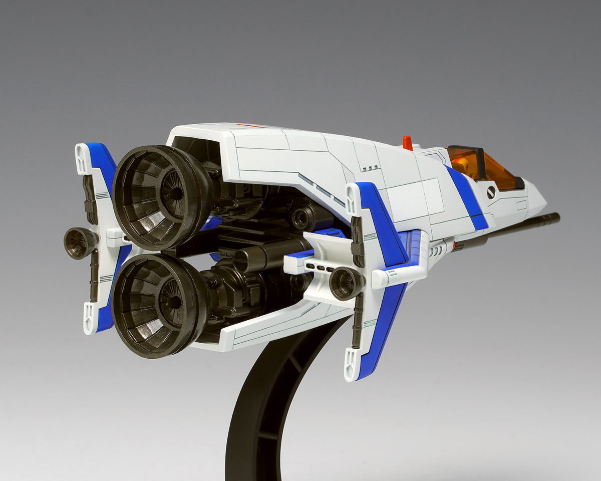 Solvalou WAVE《ゼビウス》SOLVALOU戦闘機 プラモデル 当時のアーケードゲームセンターの思い出を呼び覚ます!
