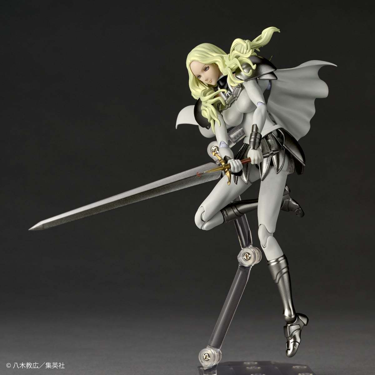 海洋堂『リボルテック《クレイモア》クレア（CLAYMORE クレア）』可動