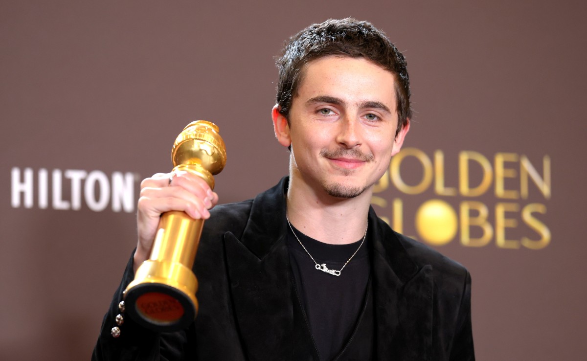 Golden Globes Follows Oscars in Setting New AI Rules: Human-Led Creativity Now Required for Eligibility