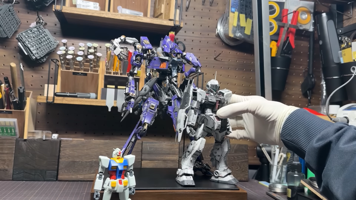 ガンプラ6体合体で“怪物”を錬成！ベテランモデラーが福袋キットで